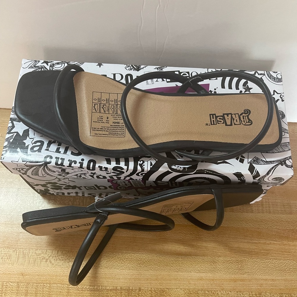 Brash brand - Black flat strappy sandal.